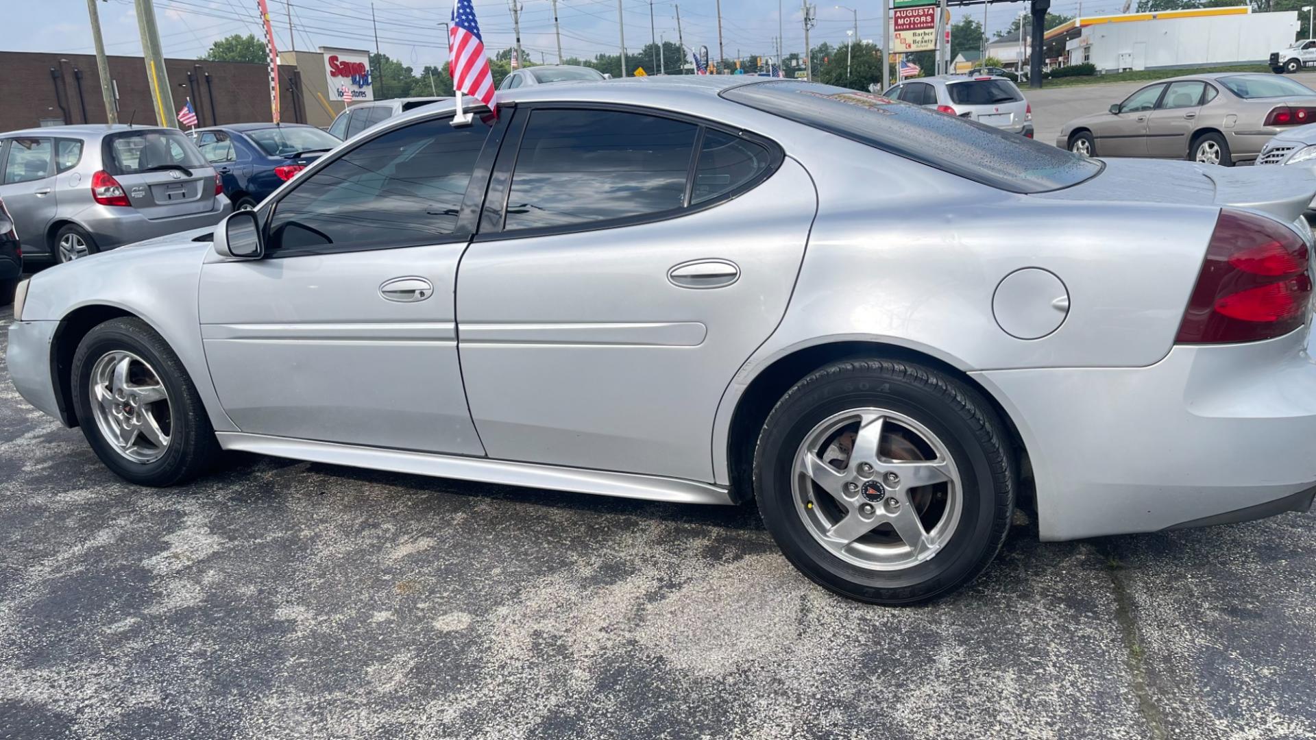 2004 Gray Pontiac Grand Prix GT2 (2G2WS522X41) with an 3.8L V6 OHV 12V engine, 4-Speed Automatic Overdrive transmission, located at 2710A Westlane Rd., Indianapolis, IN, 46268, (317) 291-2000, 39.885670, -86.208160 - Photo#1