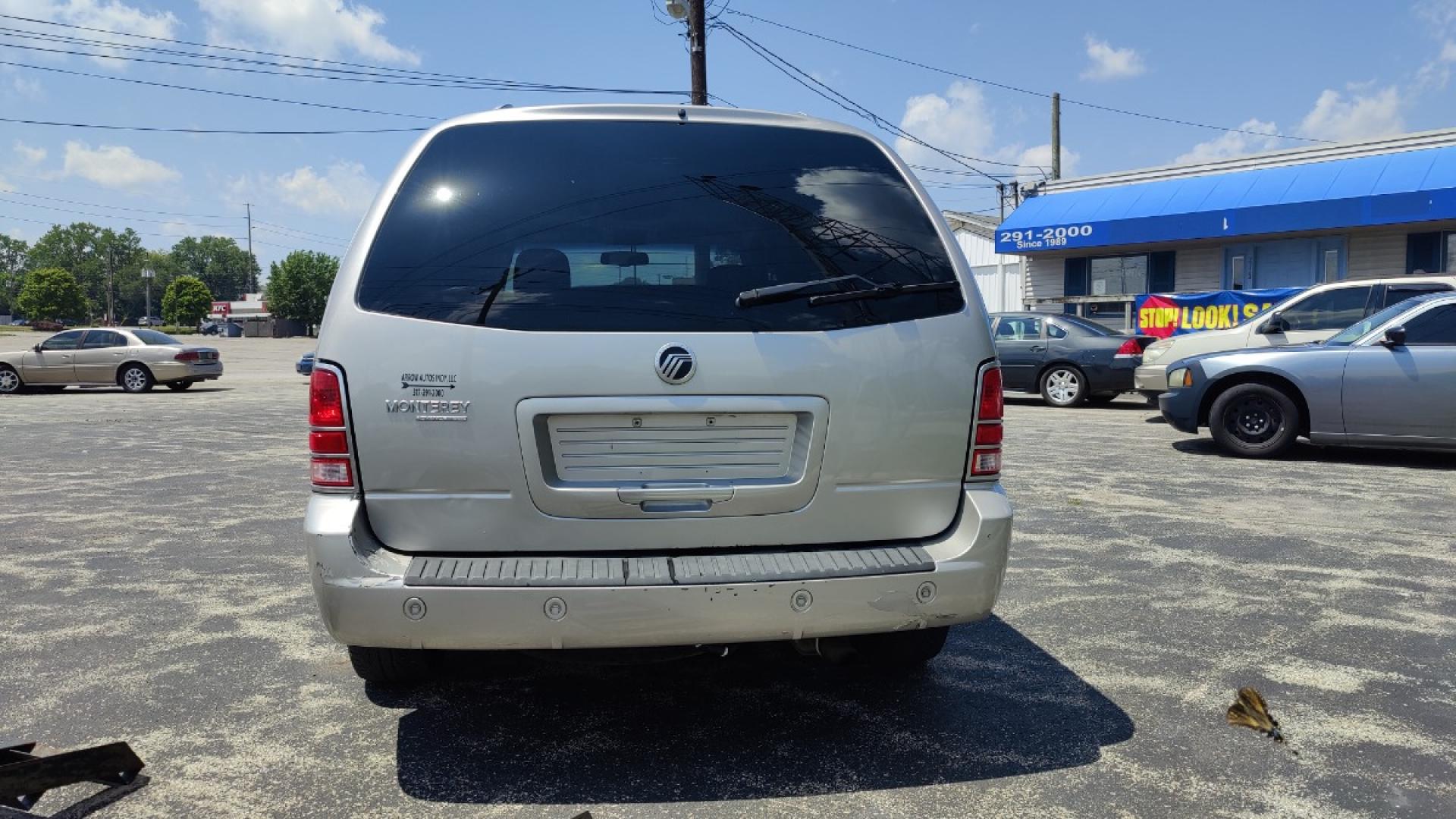 2006 Silver /BEIGE Mercury Monterey Luxury (2MRDA222X6B) with an 4.2L V6 OHV 12V engine, 4-Speed Automatic Overdrive transmission, located at 2710A Westlane Rd., Indianapolis, IN, 46268, (317) 291-2000, 39.885670, -86.208160 - Photo#3