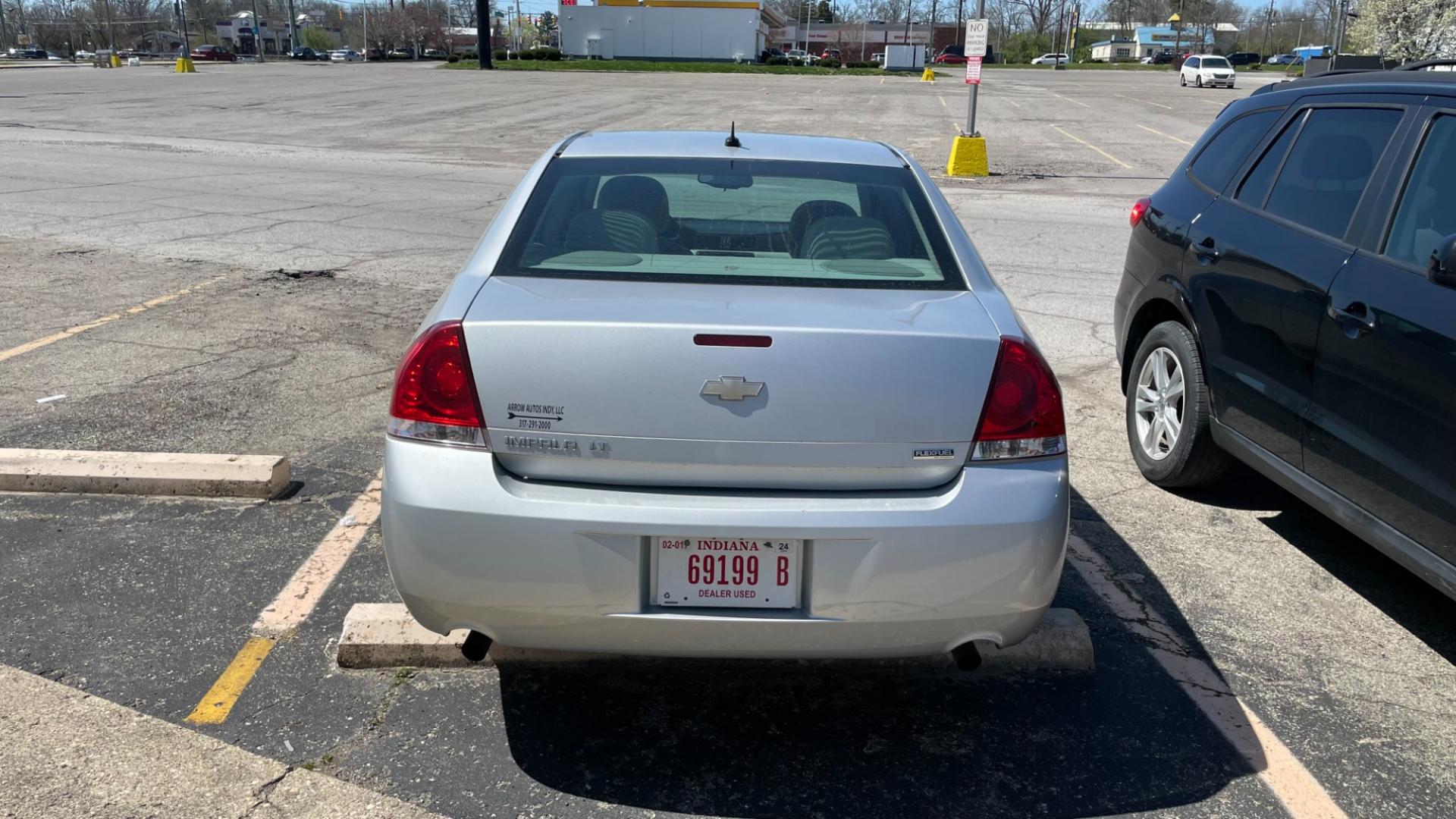 2013 Chevrolet Impala LT (Fleet) (2G1WG5E32D1) with an 3.6L V6 DOHC 16V FFV engine, 6-Speed Automatic transmission, located at 2710A Westlane Rd., Indianapolis, IN, 46268, (317) 291-2000, 39.885670, -86.208160 - Photo#6