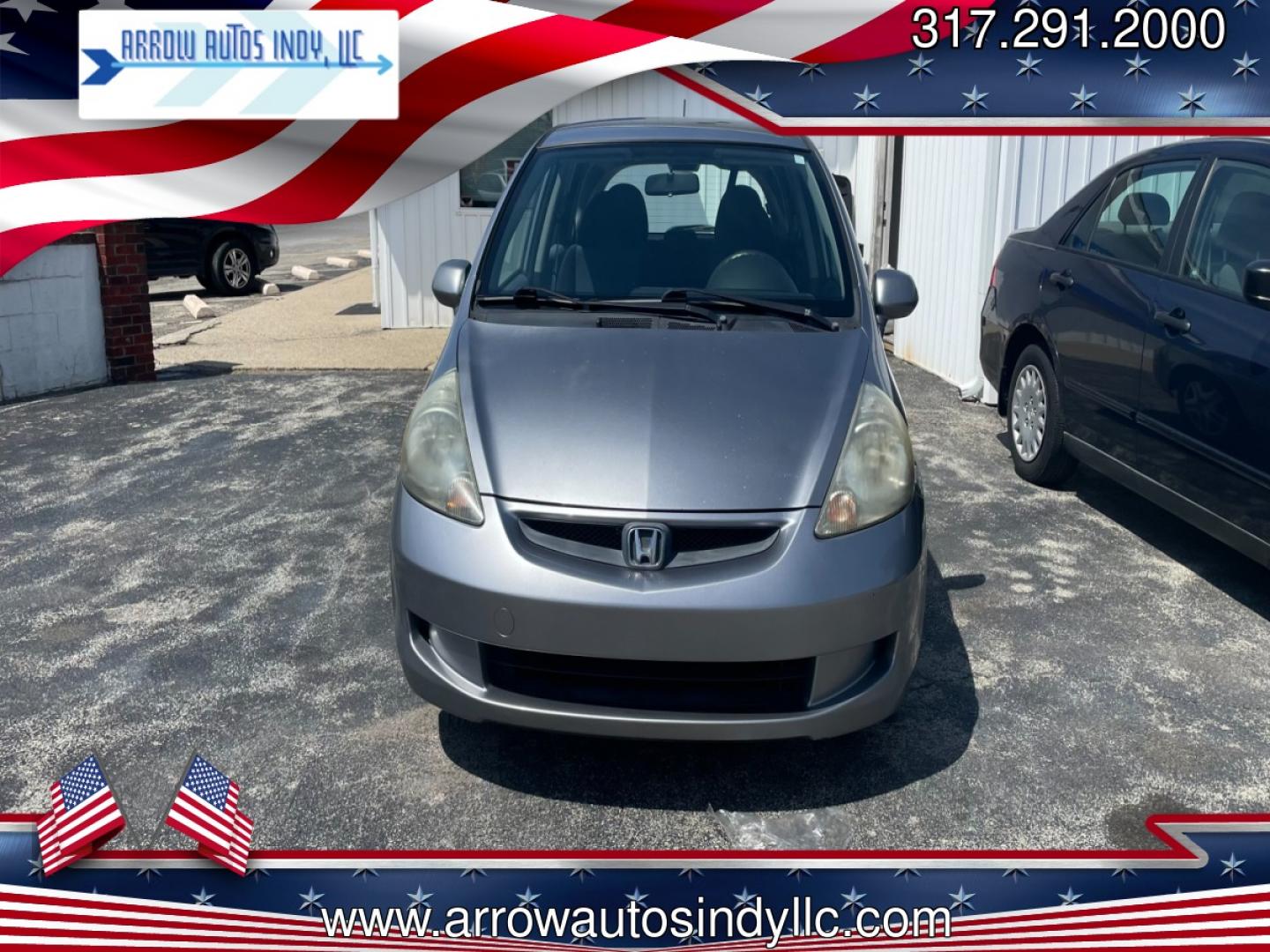 2008 SILVER /GRAY Honda Fit 5-Speed AT (JHMGD38478S) with an 1.5L L4 SOHC 16V engine, 5-Speed Automatic Overdrive transmission, located at 2710A Westlane Rd., Indianapolis, IN, 46268, (317) 291-2000, 39.885670, -86.208160 - Photo#0