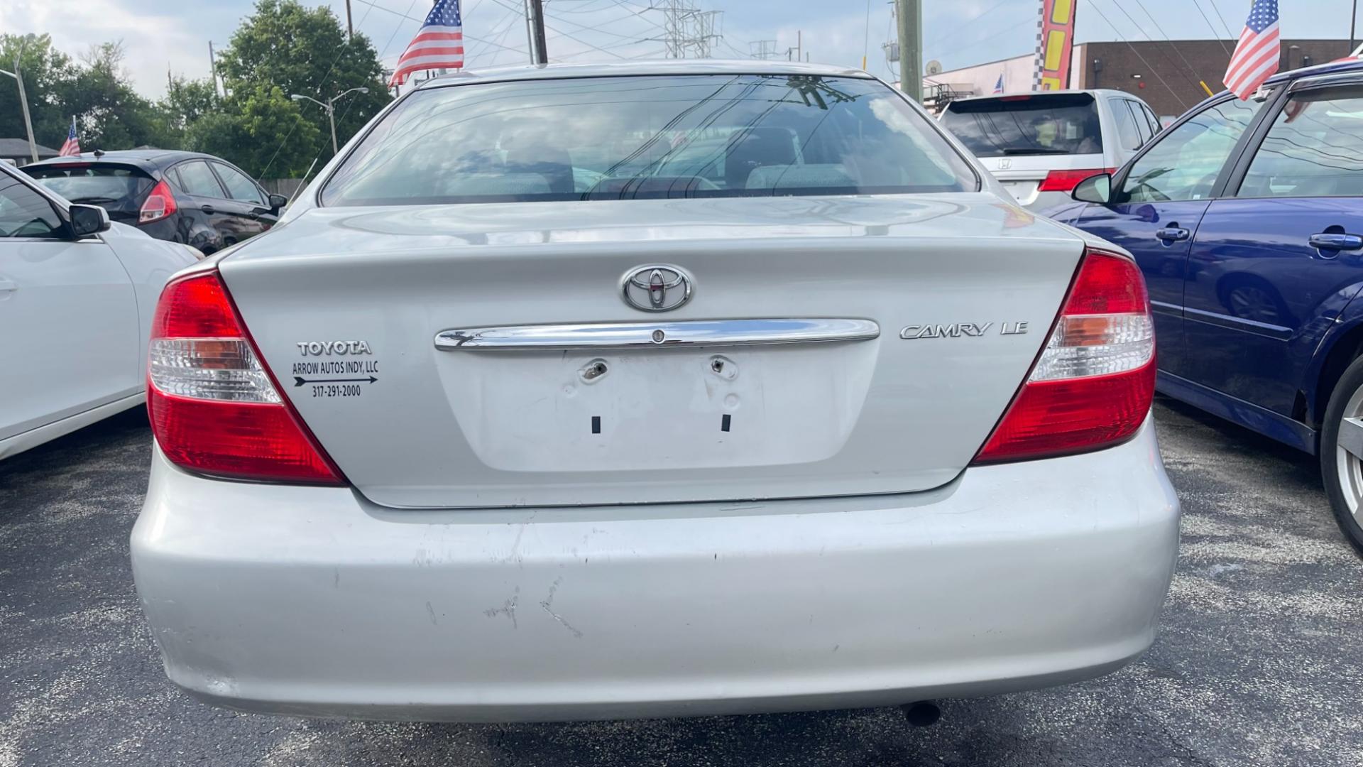 2002 Silver /GRAY Toyota Camry LE (4T1BE32K72U) with an 2.4L L4 DOHC 16V engine, located at 2710A Westlane Rd., Indianapolis, IN, 46268, (317) 291-2000, 39.885670, -86.208160 - Photo#2