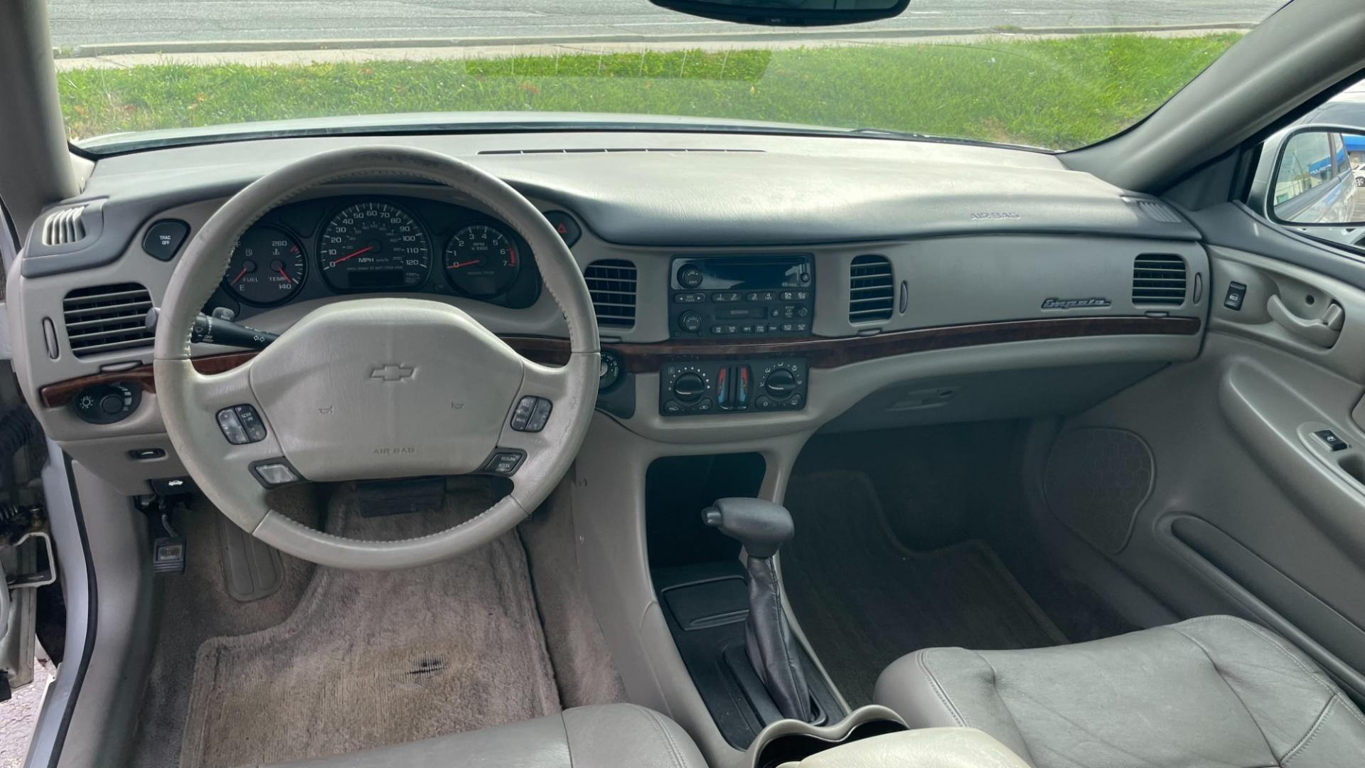 2004 /GRAY Chevrolet Impala LS (2G1WH52K049) with an 3.8L V6 OHV 12V engine, 4-Speed Automatic Overdrive transmission, located at 2710A Westlane Rd., Indianapolis, IN, 46268, (317) 291-2000, 39.885670, -86.208160 - Photo#7