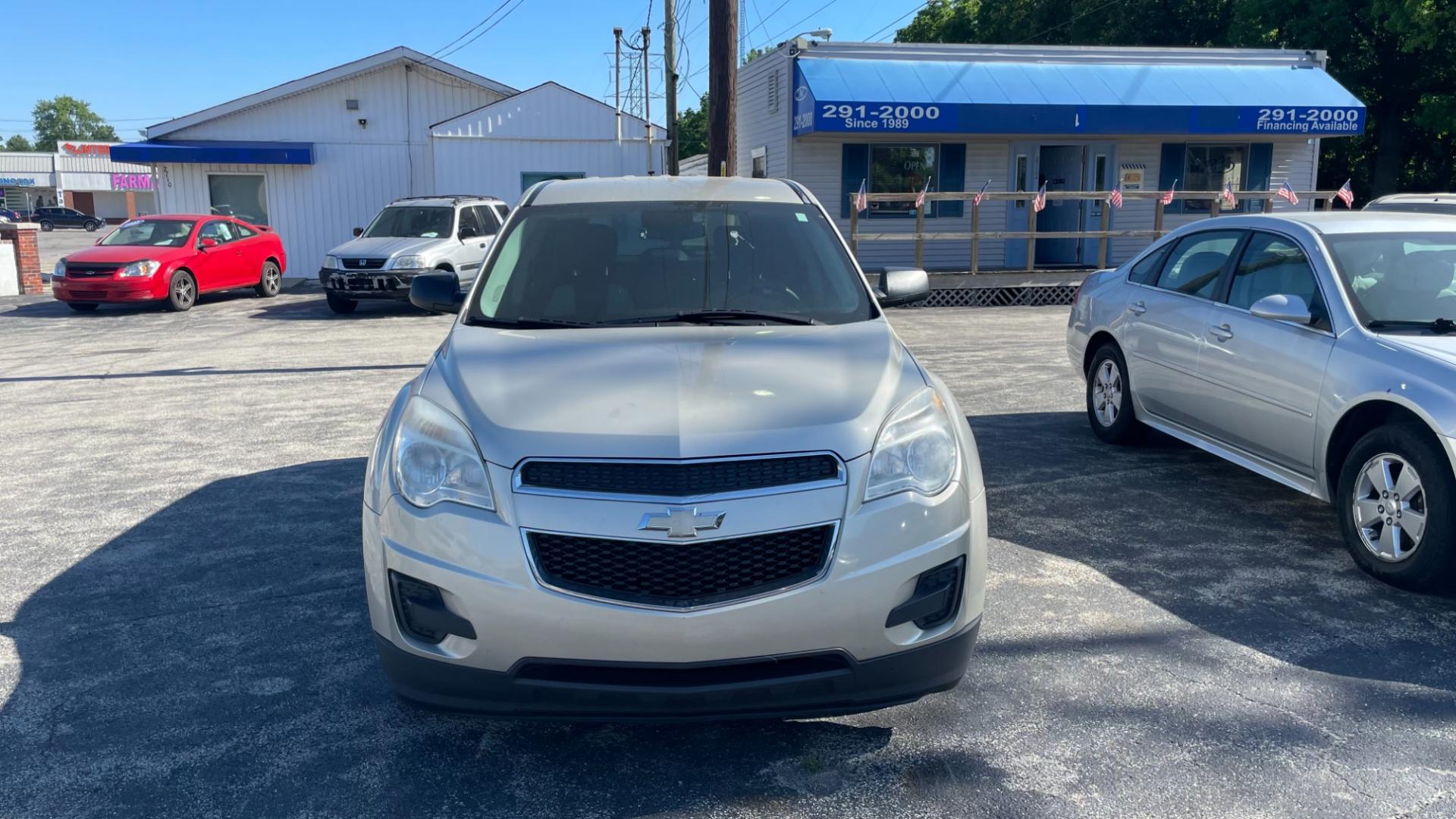 2015 Gold /BLACK Chevrolet Equinox LS (2GNALAEK8F6) with an 2.4L L4 DOHC 16V engine, 6-Speed Automatic transmission, located at 2710A Westlane Rd., Indianapolis, IN, 46268, (317) 291-2000, 39.885670, -86.208160 - Photo#4