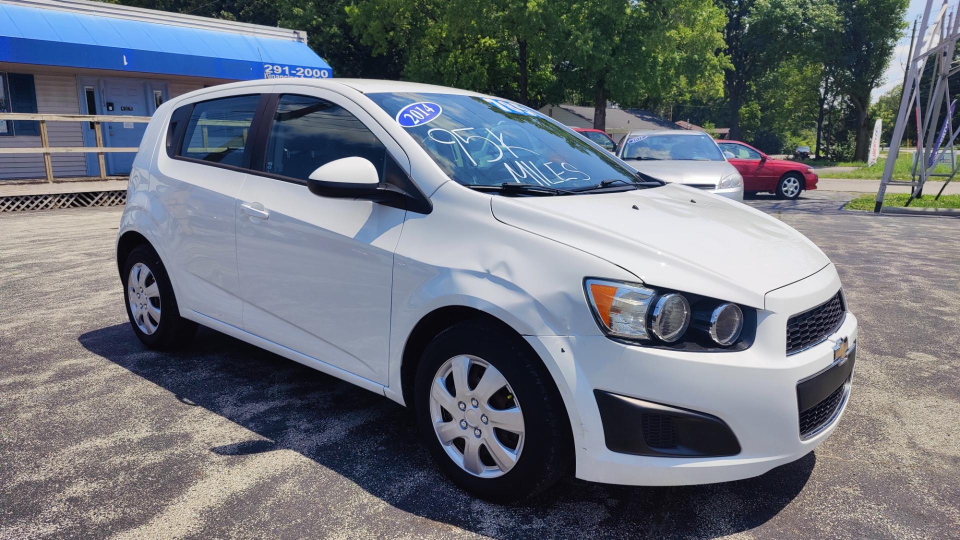 2014 WHITE /GRAY Chevrolet Sonic (1G1JA6SH6E4) , located at 2710A Westlane Rd., Indianapolis, IN, 46268, (317) 291-2000, 39.885670, -86.208160 - Photo#1