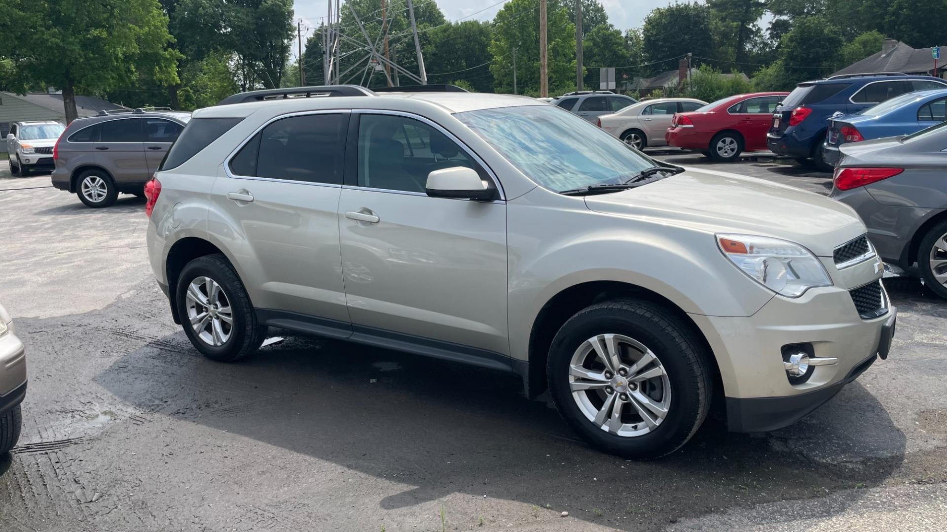 2015 Gold /TAN Chevrolet Equinox 2 LT (2GNFLGEK5F6) with an 2.4L L4 DOHC 16V engine, 4-Speed Automatic transmission, located at 2710A Westlane Rd., Indianapolis, IN, 46268, (317) 291-2000, 39.885670, -86.208160 - Photo#1