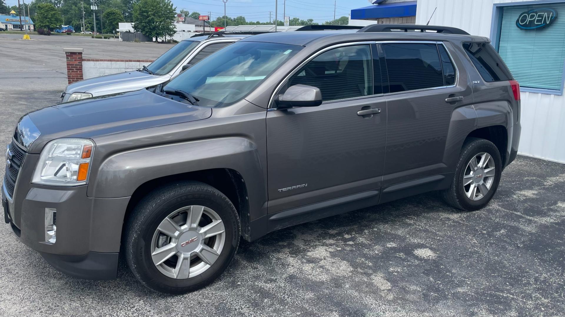 2012 BRONZE /TAN/BROWN GMC Terrain (2GKALUEK3C6) , located at 2710A Westlane Rd., Indianapolis, IN, 46268, (317) 291-2000, 39.885670, -86.208160 - Photo#0