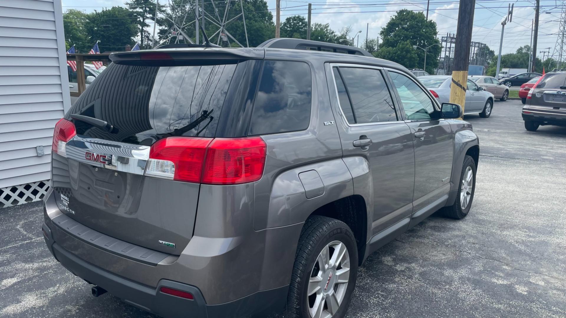 2012 BRONZE /TAN/BROWN GMC Terrain (2GKALUEK3C6) , located at 2710A Westlane Rd., Indianapolis, IN, 46268, (317) 291-2000, 39.885670, -86.208160 - Photo#3