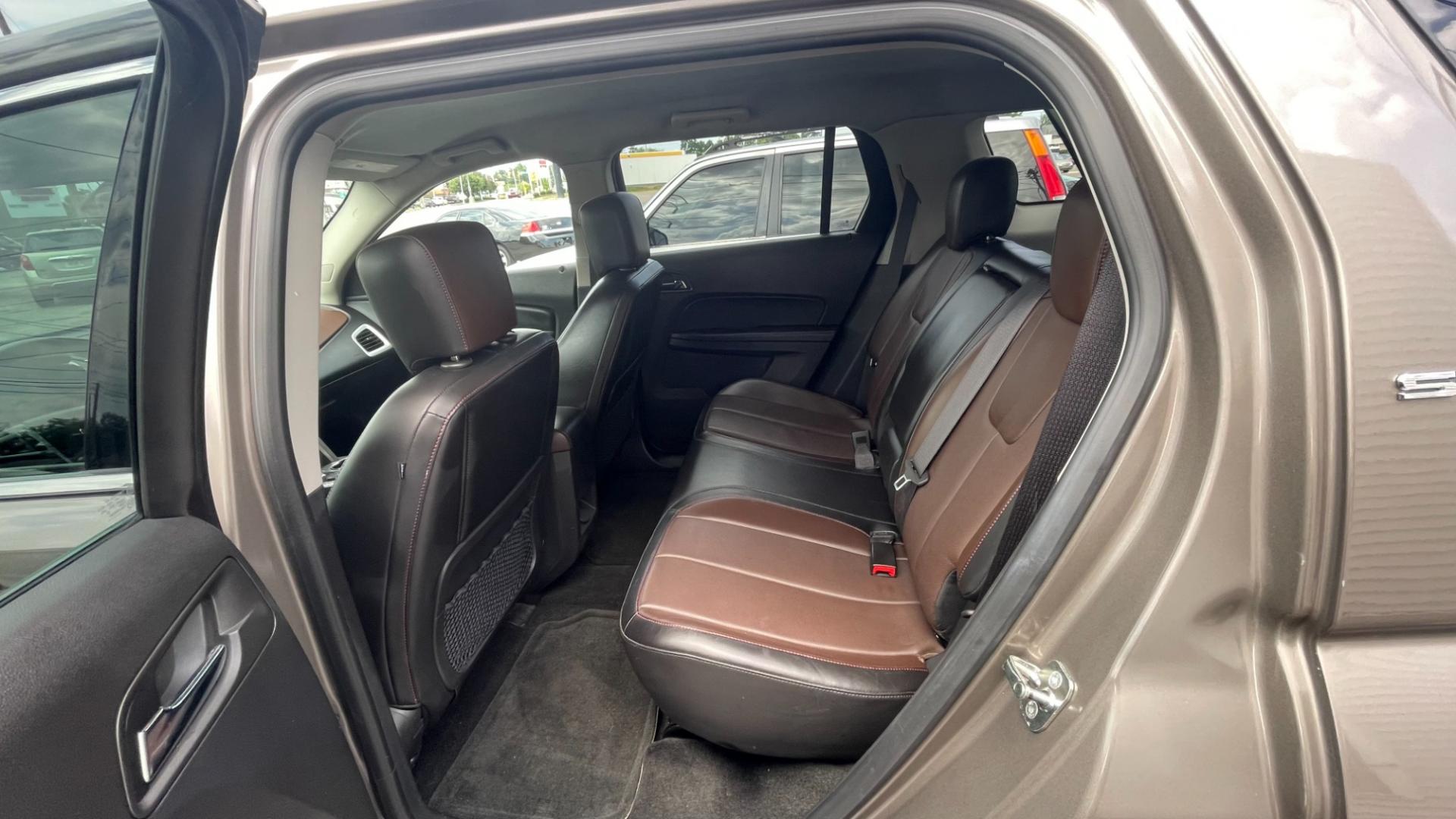 2012 BRONZE /TAN/BROWN GMC Terrain (2GKALUEK3C6) , located at 2710A Westlane Rd., Indianapolis, IN, 46268, (317) 291-2000, 39.885670, -86.208160 - Photo#6