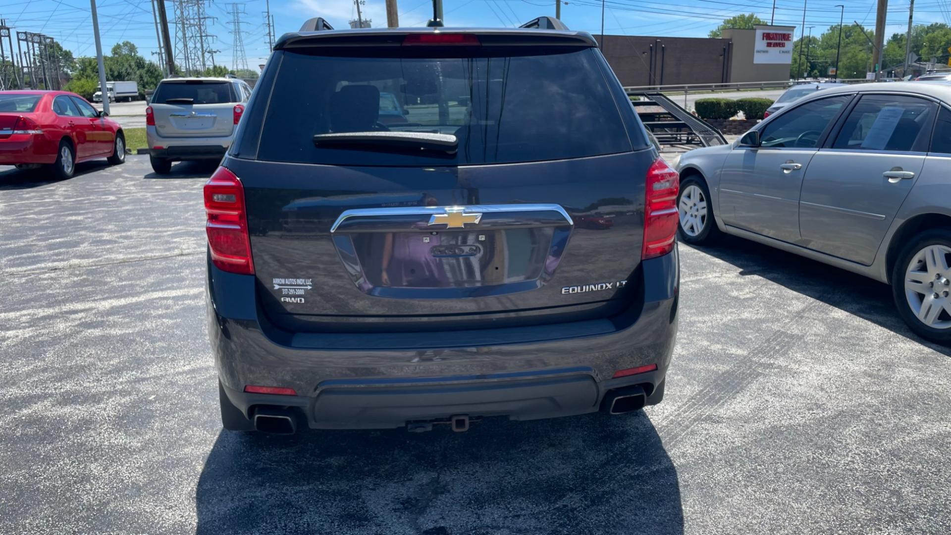 2016 GRAY /BLACK Chevrolet Equinox LT (2GNFLFE38G6) with an 3.6L V6 DOHC 24V engine, located at 2710A Westlane Rd., Indianapolis, IN, 46268, (317) 291-2000, 39.885670, -86.208160 - Photo#8