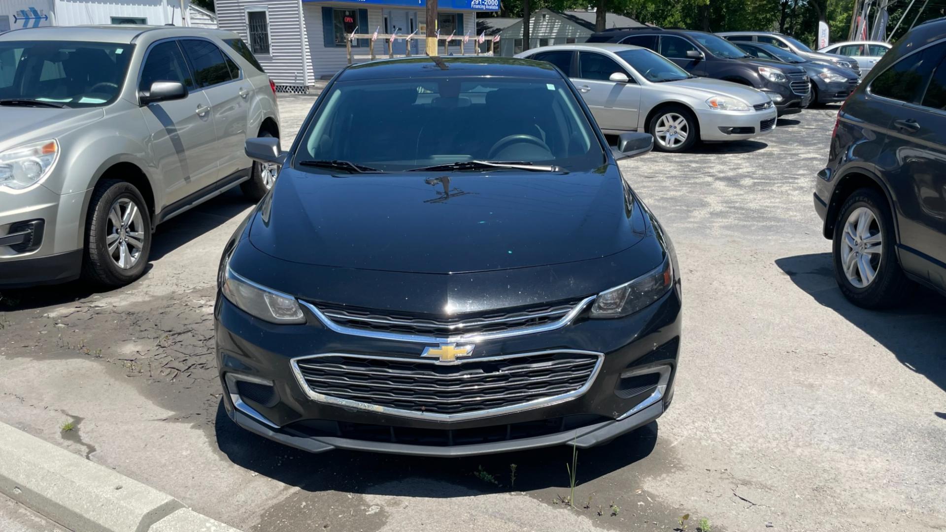 2016 BLACK /BLACK Chevrolet Malibu LT (1G1ZE5ST7GF) with an 4 CYL TURBO 1.5 LITER engine, 6-Speed Automatic transmission, located at 2710A Westlane Rd., Indianapolis, IN, 46268, (317) 291-2000, 39.885670, -86.208160 - Photo#0