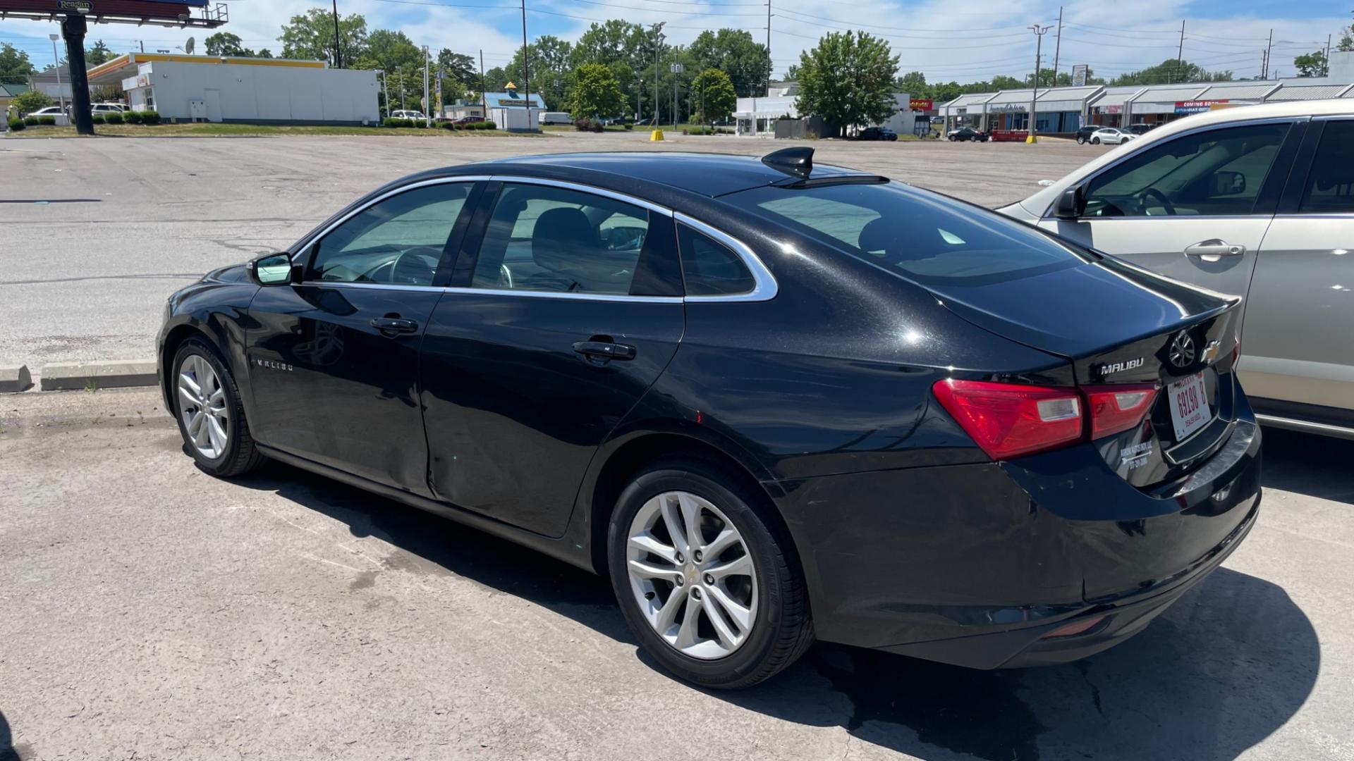 2016 BLACK /BLACK Chevrolet Malibu LT (1G1ZE5ST7GF) with an 4 CYL TURBO 1.5 LITER engine, 6-Speed Automatic transmission, located at 2710A Westlane Rd., Indianapolis, IN, 46268, (317) 291-2000, 39.885670, -86.208160 - Photo#3