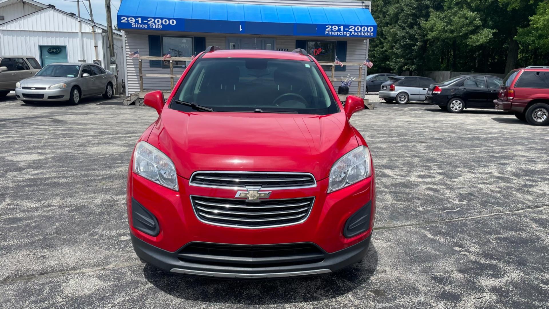 2016 RED /GRAY Chevrolet Trax LT (KL7CJLSB2GB) with an 1.4 engine, 6-Speed Automatic transmission, located at 2710A Westlane Rd., Indianapolis, IN, 46268, (317) 291-2000, 39.885670, -86.208160 - Photo#1