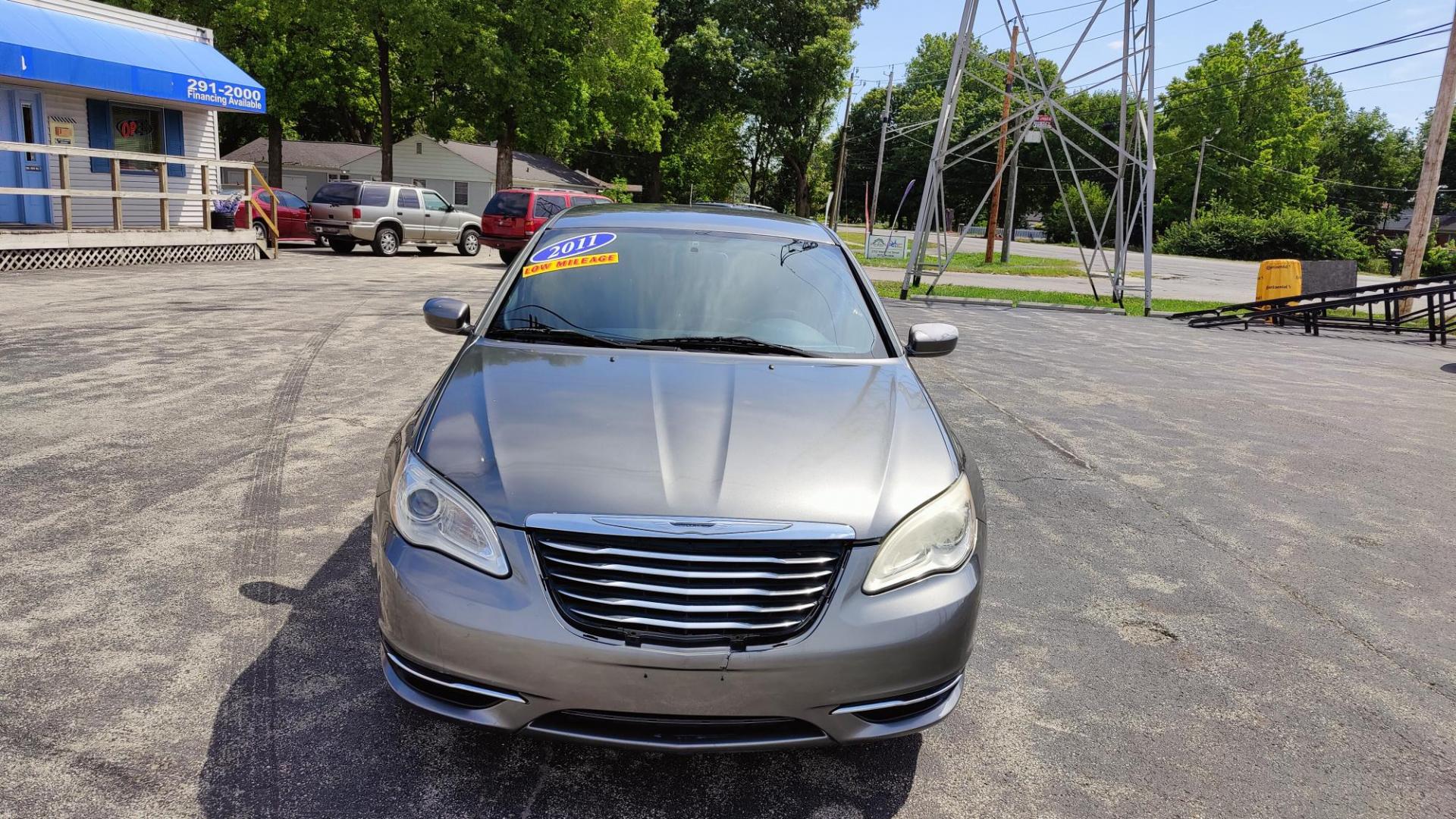 2011 Chrysler 200 (1C3BC1FB1BN) , located at 2710A Westlane Rd., Indianapolis, IN, 46268, (317) 291-2000, 39.885670, -86.208160 - Photo#0