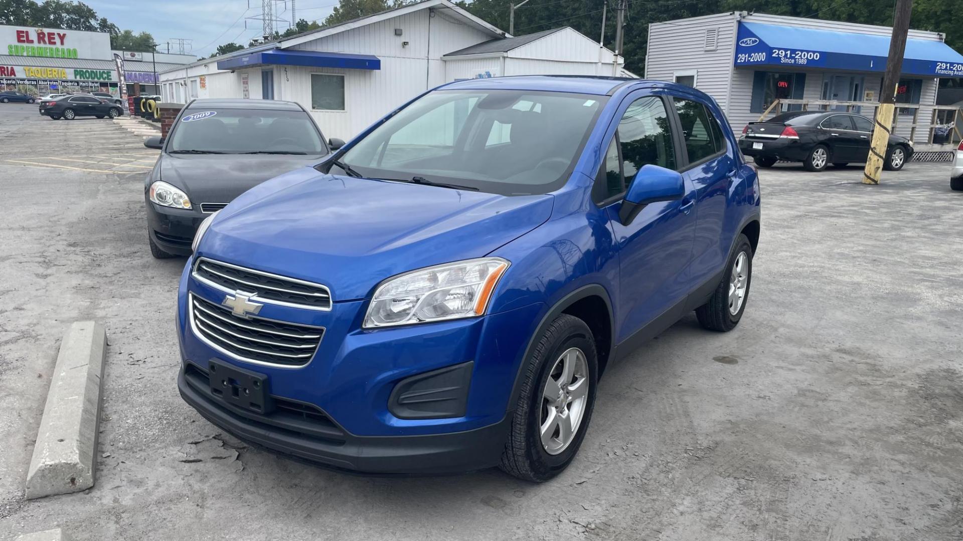 2015 /GRAY Chevrolet Trax LS AWD (KL7CJPSB0FB) with an 1.4L L4 DOHC 16V FFV engine, 6-Speed Automatic transmission, located at 2710A Westlane Rd., Indianapolis, IN, 46268, (317) 291-2000, 39.885670, -86.208160 - Photo#1