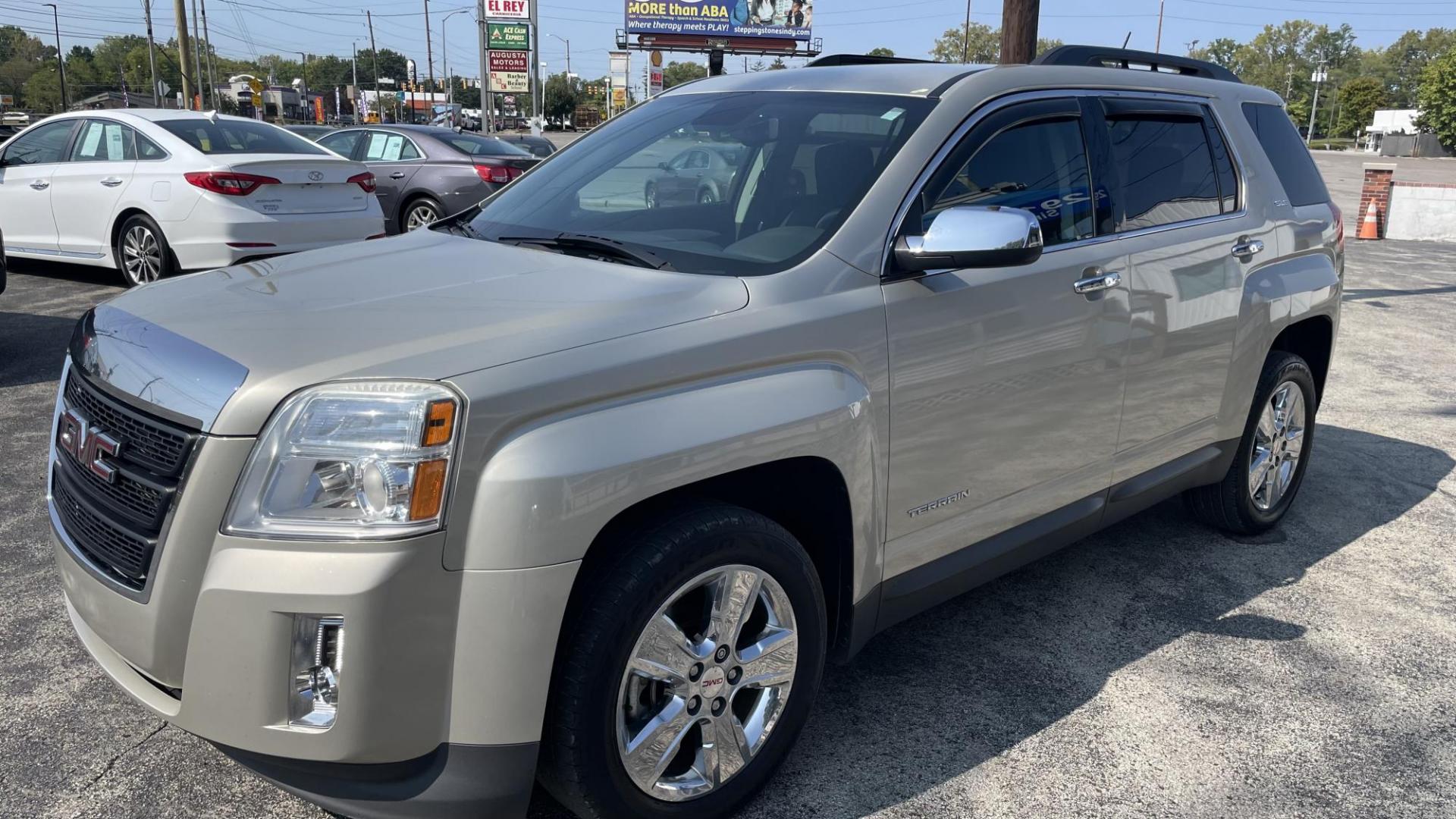 2015 GMC Terrain SLE2 FWD (2GKALREK9F6) with an 2.4L L4 DOHC 16V FFV engine, 6-Speed Automatic transmission, located at 2710A Westlane Rd., Indianapolis, IN, 46268, (317) 291-2000, 39.885670, -86.208160 - REMOTE START, HEATED SEATS, BACKUP CAMERA - Photo#0