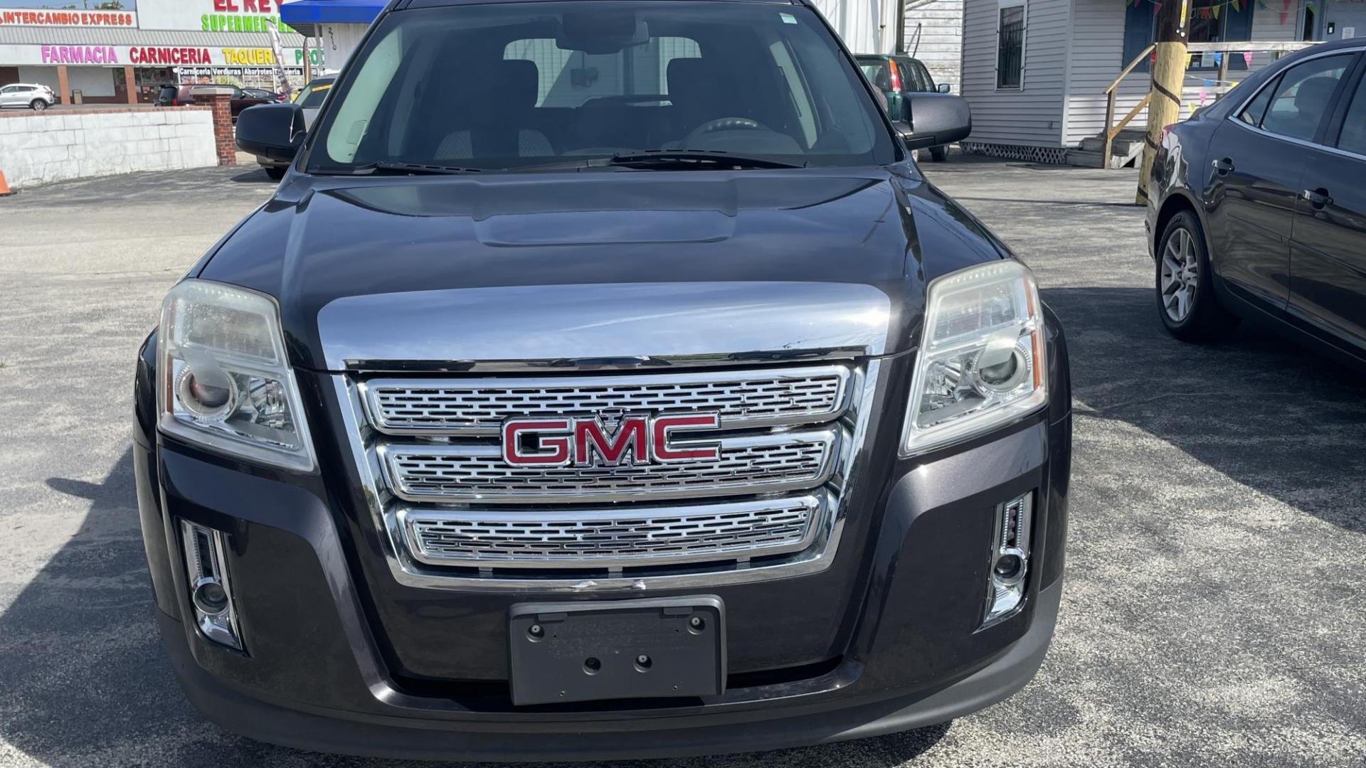 2014 GMC Terrain SLE1 AWD (2GKFLVEK3E6) with an 2.4L L4 DOHC 16V FFV engine, 6-Speed Automatic transmission, located at 2710A Westlane Rd., Indianapolis, IN, 46268, (317) 291-2000, 39.885670, -86.208160 - Photo#4