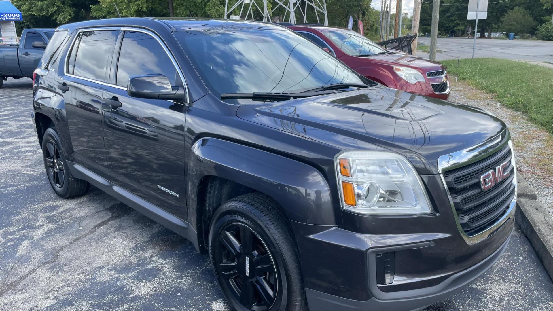 2016 DARK GRAY /GRAY GMC Terrain SLE1 FWD (2GKALMEK8G6) with an 2.4L L4 DOHC 16V engine, 6A transmission, located at 2710A Westlane Rd., Indianapolis, IN, 46268, (317) 291-2000, 39.885670, -86.208160 - Photo#1