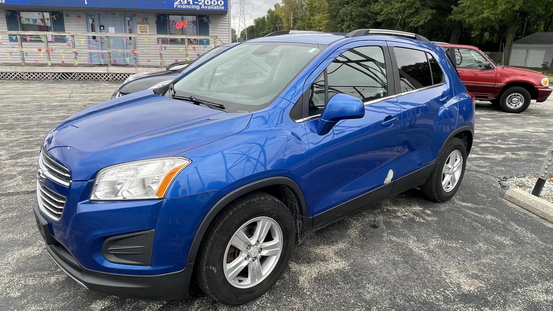 2015 BLUE /BLACK Chevrolet Trax LT FWD (KL7CJLSB8FB) with an 1.4L L4 DOHC 16V FFV engine, located at 2710A Westlane Rd., Indianapolis, IN, 46268, (317) 291-2000, 39.885670, -86.208160 - Photo#0