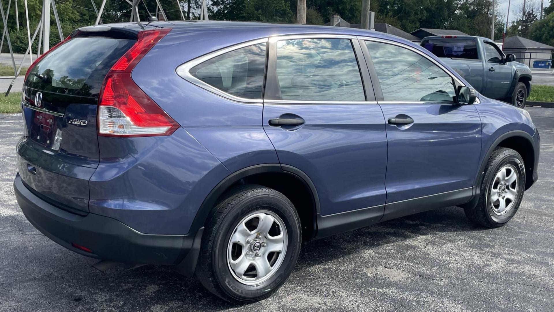 2013 BLUE /GRAY Honda CR-V LX 4WD 5-Speed AT (2HKRM4H34DH) with an 2.4L L4 DOHC 16V engine, 5-Speed Automatic transmission, located at 2710A Westlane Rd., Indianapolis, IN, 46268, (317) 291-2000, 39.885670, -86.208160 - Photo#4