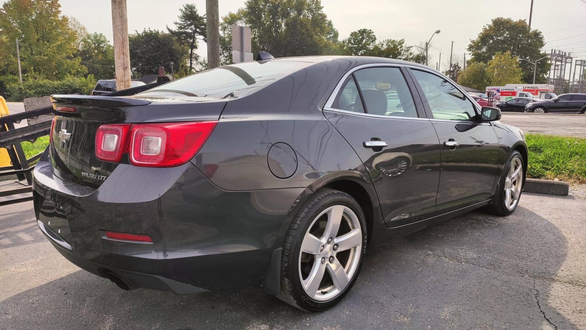 2014 DARK GRAY /BLACK Chevrolet Malibu 2LZ (1G11J5SX6EF) with an 2.0L L4 DOHC 16V engine, 6-Speed Automatic transmission, located at 2710A Westlane Rd., Indianapolis, IN, 46268, (317) 291-2000, 39.885670, -86.208160 - Photo#2