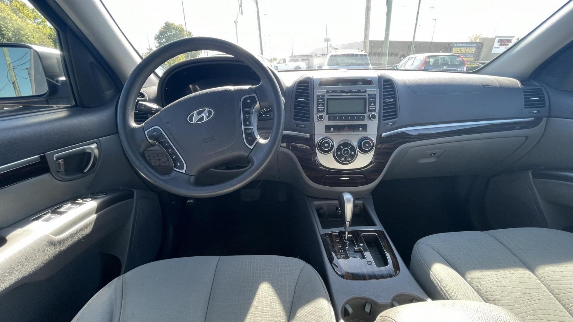 2011 GOLD Hyundai Santa Fe GLS 3.5 4WD (5XYZGDAG4BG) with an 3.5L V6 DOHC 24V engine, 6-Speed Automatic transmission, located at 2710A Westlane Rd., Indianapolis, IN, 46268, (317) 291-2000, 39.885670, -86.208160 - Photo#7