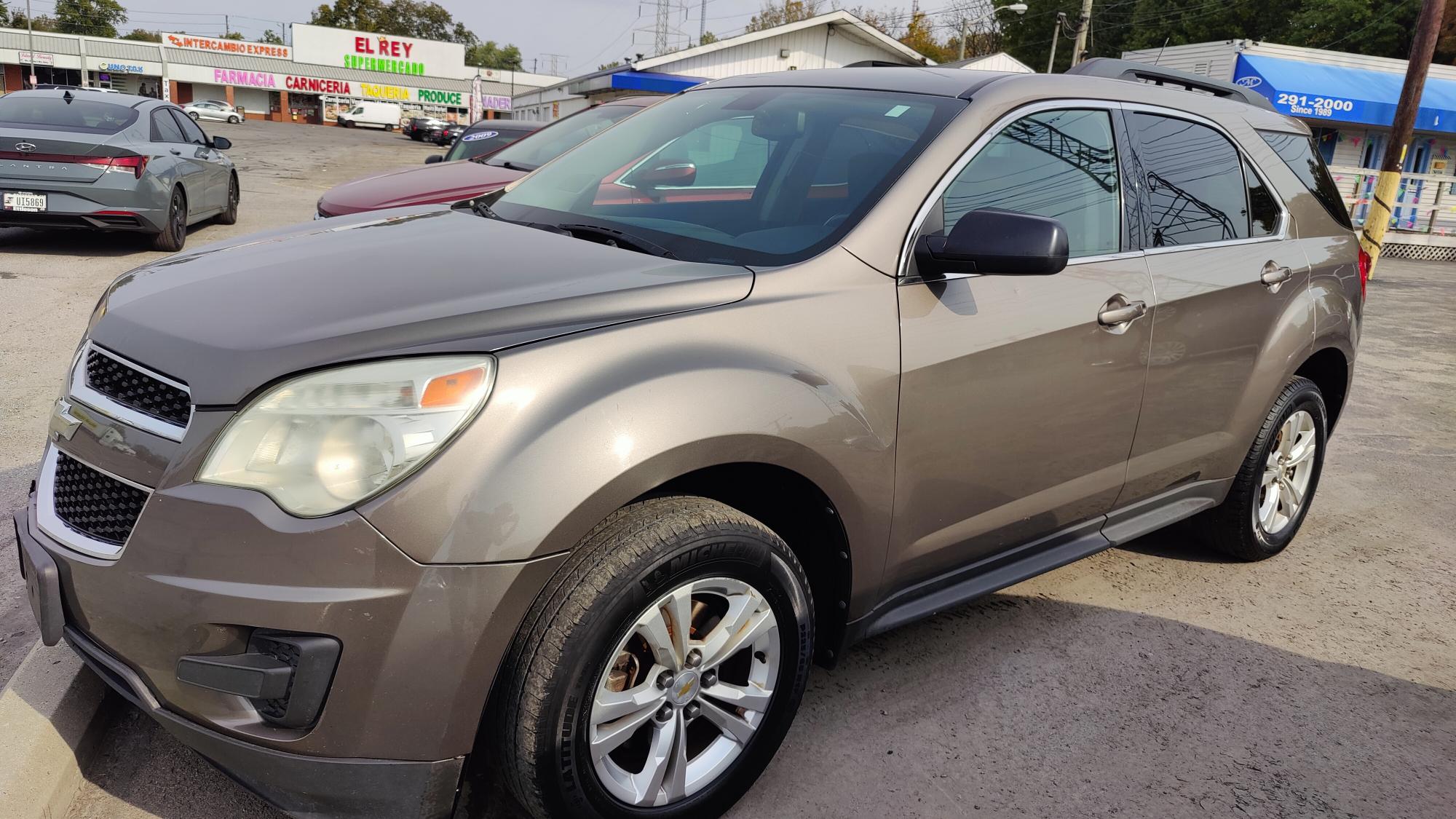 photo of 2011 Chevrolet Equinox 1LT 2WD / OUTSIDE FINANCING / WARRANTY, GAP, ROADSIDE ASSISTANCE AVAILABLE