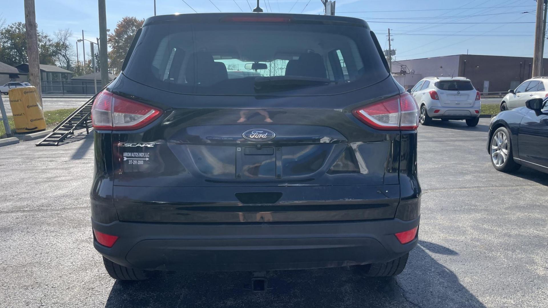 2015 BLACK /GRAY Ford Escape S FWD (1FMCU0F75FU) with an 2.5L L4 DOHC 16V engine, 6-Speed Automatic transmission, located at 2710A Westlane Rd., Indianapolis, IN, 46268, (317) 291-2000, 39.885670, -86.208160 - Photo#5