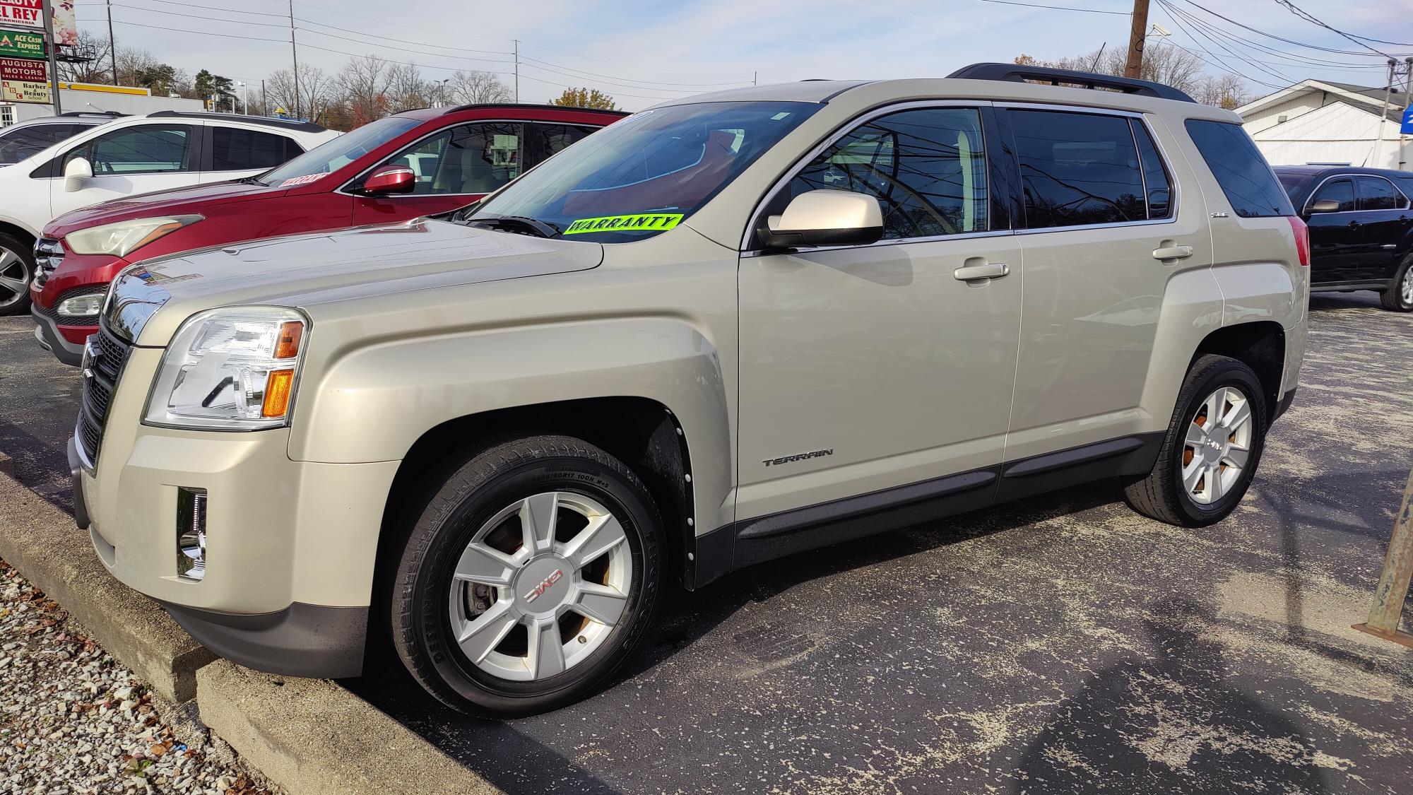 photo of 2012 GMC Terrain SLE2 FWD / OUTSIDE FINANCE / WARRANTY, GAP, ROADSIDE ASSISTANCE AVAIALABLE