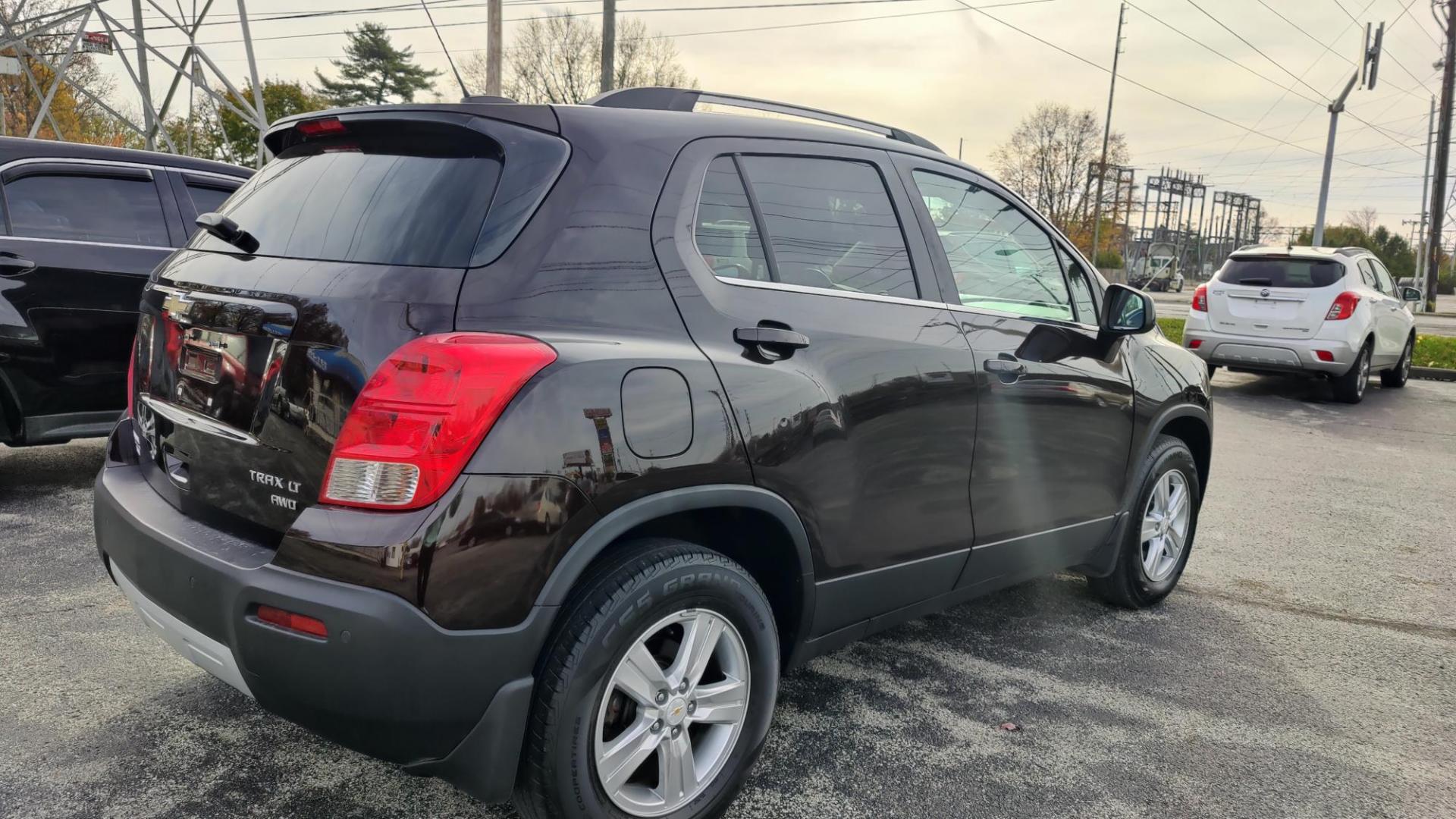 2015 Brown /Black/Tan Chevrolet Trax LT AWD (KL7CJRSB5FB) with an 1.4L L4 DOHC 16V FFV engine, located at 2710A Westlane Rd., Indianapolis, IN, 46268, (317) 291-2000, 39.885670, -86.208160 - Photo#6