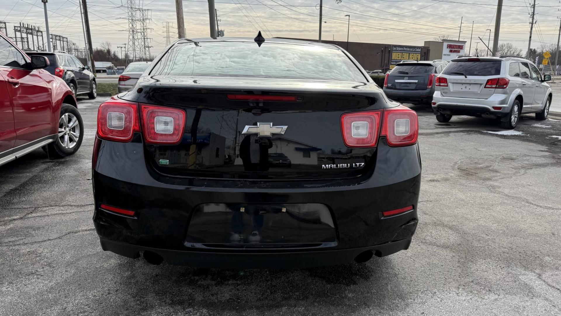 2016 Black /BLACK Chevrolet Malibu Limited LTZ (1G11E5SA2GU) with an 2.5L L4 DOHC 16V engine, 6A transmission, located at 2710A Westlane Rd., Indianapolis, IN, 46268, (317) 291-2000, 39.885670, -86.208160 - Photo#4