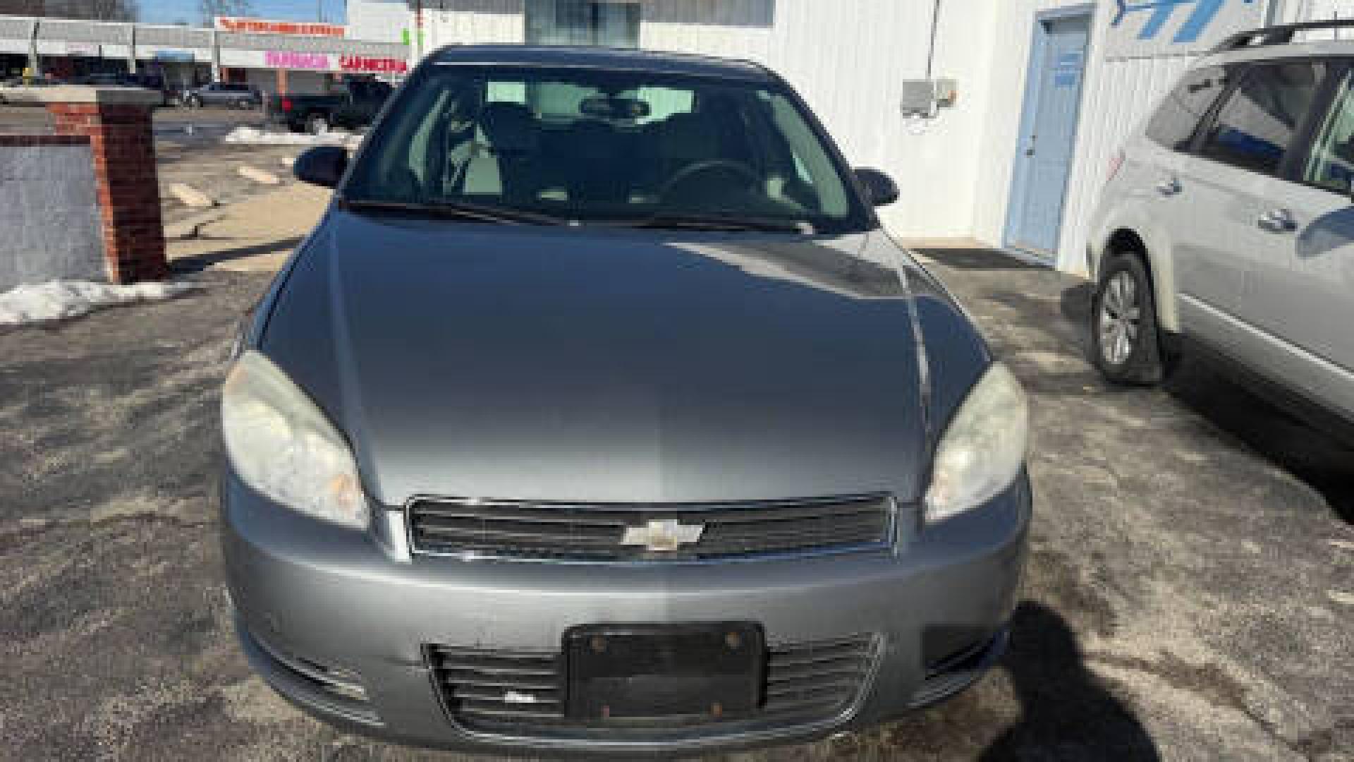 2007 Silver Chevrolet Impala LS (2G1WB58K979) with an 3.5L V6 OHV 16V FFV engine, 4-Speed Automatic Overdrive transmission, located at 2710A Westlane Rd., Indianapolis, IN, 46268, (317) 291-2000, 39.885670, -86.208160 - Photo#1